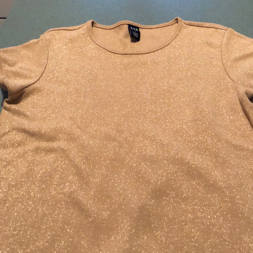 Sparkly gold tee - great for the holidays!